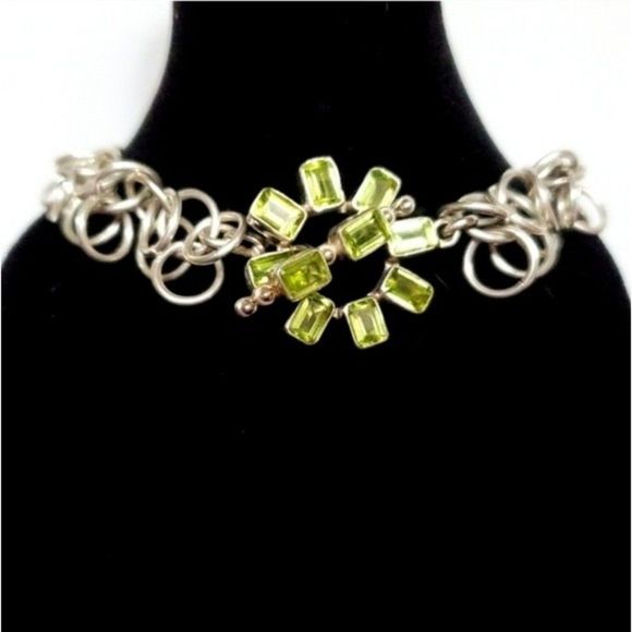 Chainmaille Multi Loop Peridot Green Crystals Circle Toggle Bracelet 8" - Picture 5 of 10